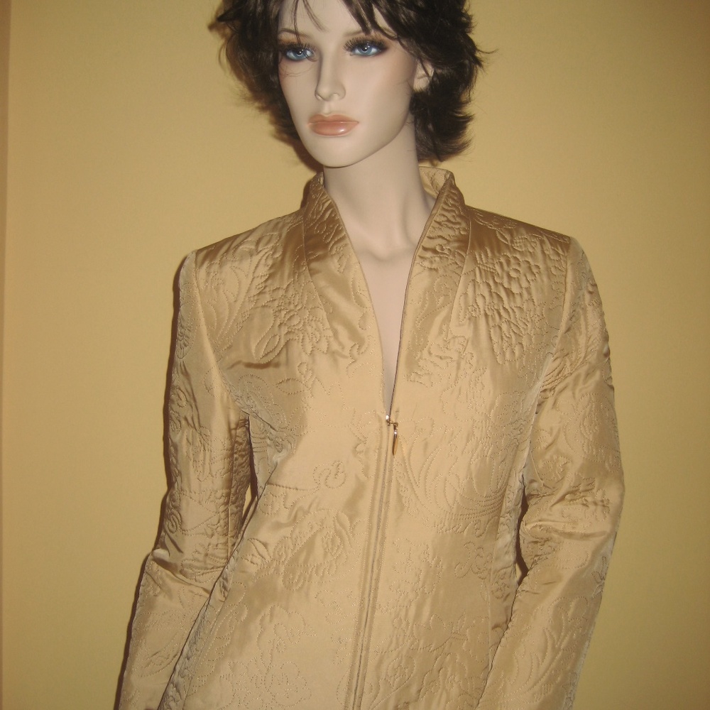 $245 Dana Buchman Quilted Fitted Light Spring Jacket Sz. 8 Medium